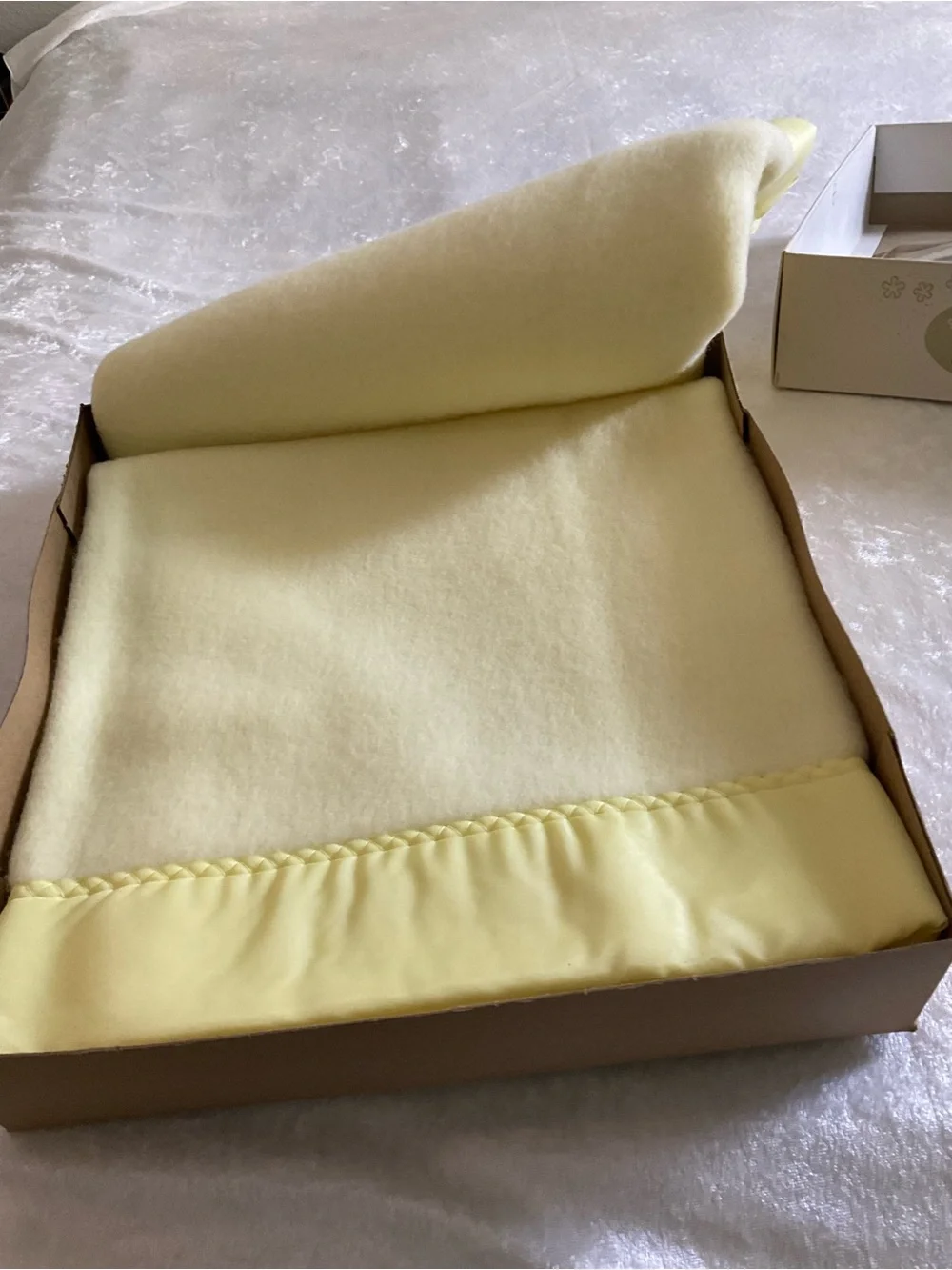 Beacon Pale Yellow Baby Blanket - Soft Acrylic Throw Vintage